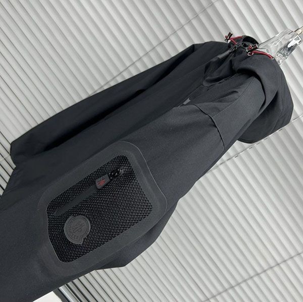 人気急上昇 モンクレール ャケット ウインドブレーカー ロゴ moj37255激安送料無料