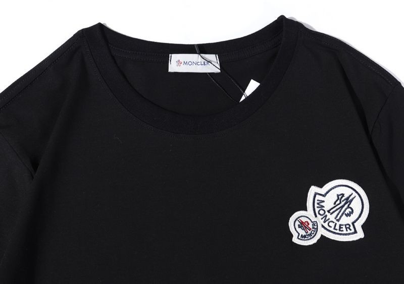 世界中で大人気♪モンクレール ダブルロゴ入りTシャツ コピー 2色 mok37227品質保証