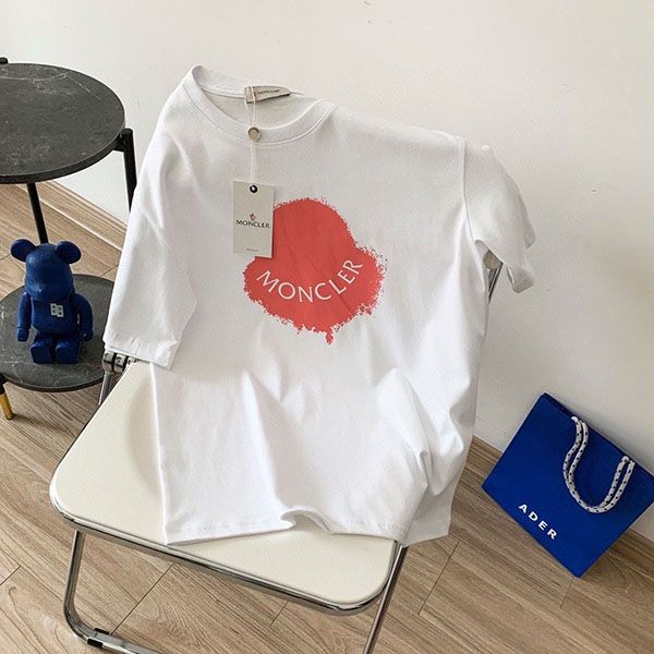 稀少 モンクレール クルーネック プリント刺しゅうロゴTシャツ mol49237通販