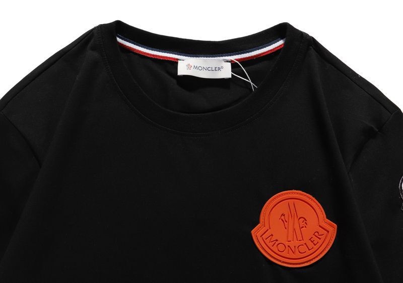 完売必至モンクレール ロゴパッチ Tシャツ 偽物 mol80311最高級