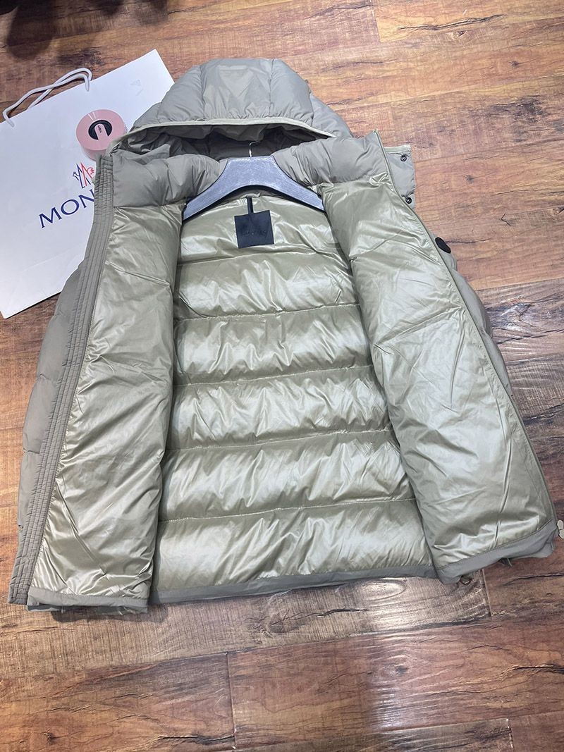 欲しい♡超限定♪ 送料込み◇モンクレール Pallardy バックロゴ ダウンジャケット偽物 mol99307人気