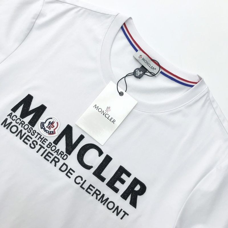 ☆超人気☆◆モンクレール Tシャツ スーパーコピー◆ブラック ロゴ コットン mom34924激安送料無料