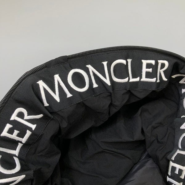 ☆超人気☆モンクレール CENIS ダウンベスト コピー mom93203高い品質