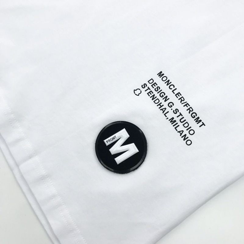 一目惚れ♪ ◆モンクレール◆ロゴ コットン Tシャツ スーパーコピー moo48159人気
