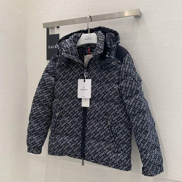 モンクレール Maire ショートダウンジャケット コピー mop77301通販
