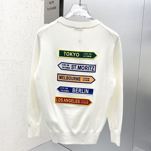 ☆超人気☆モンクレール ロゴ入り ウールセーター コピー moq56954激安送料無料