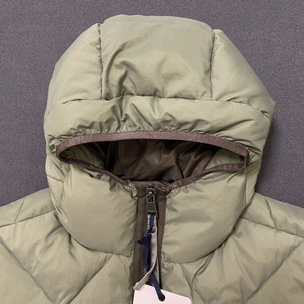 《大人気》モンクレール Arvouinショートダウンジャケット mor94433高い品質