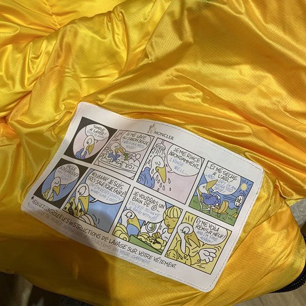 世界中で大人気♪モンクレール ショート丈ダウンジャケット コピー mot21833N級品