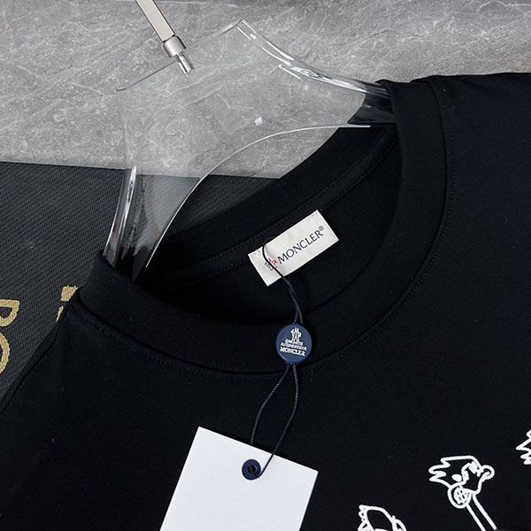 最安値挑戦 モンクレール Tシャツ スーパーコピー 半袖 ロゴ mot76745激安送料無料