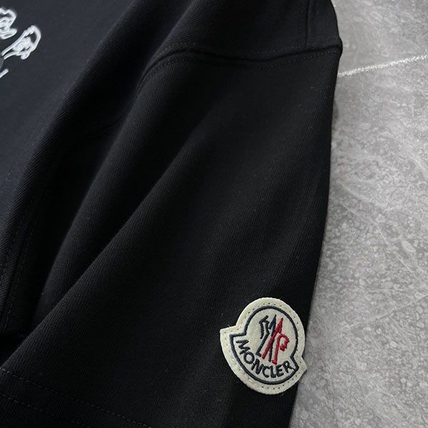 最安値挑戦 モンクレール Tシャツ スーパーコピー 半袖 ロゴ mot76745最高級