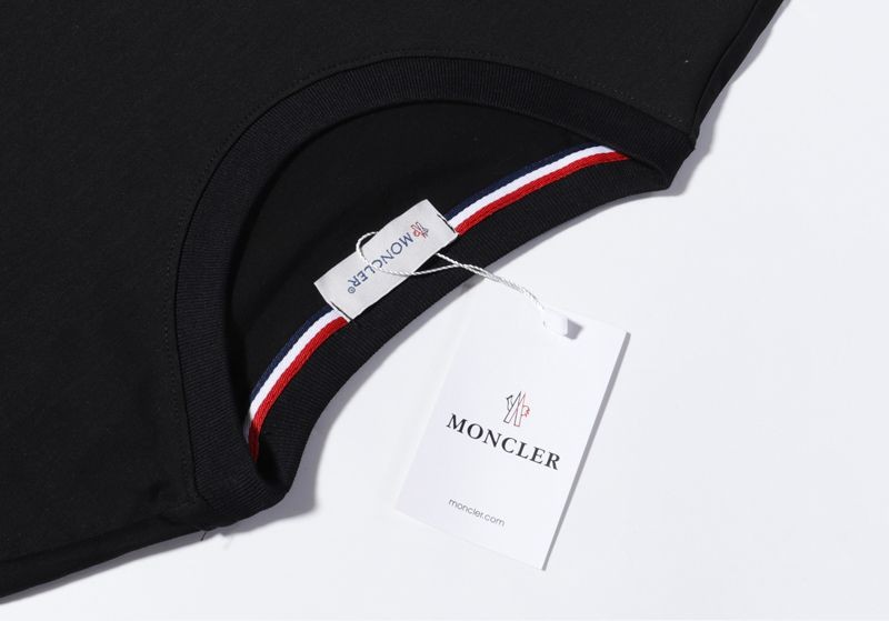 【即日発送】1 モンクレール JW ANDERSON 新作Tシャツ 偽物 コラボロゴ 21SS/2色 mov19946品質保証