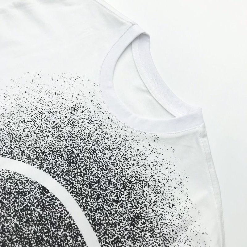 春夏新作◆モンクレール◆ブラック ロゴ コットン Tシャツ 偽物 moy21933激安送料無料
