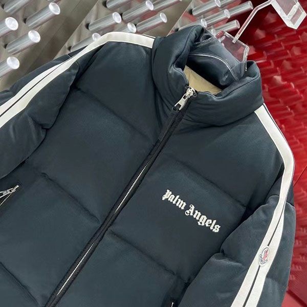 ブティック♪モンクレール x Palm Angels Rodman ダウンジャケット 偽物 moy71660激安送料無料