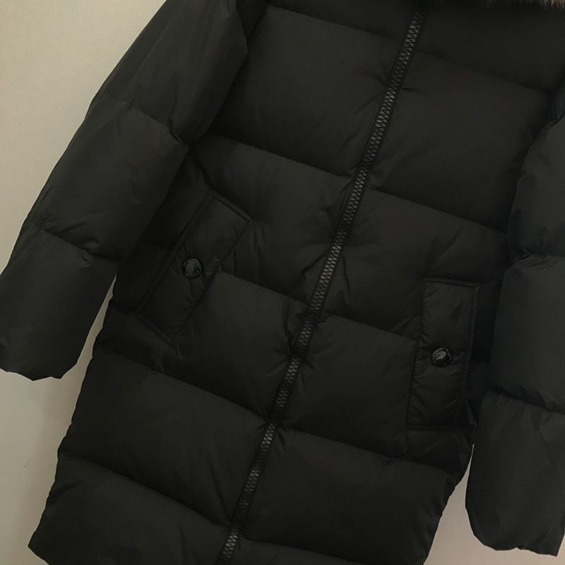 希少色モンクレール ロングダウン 偽物 ブラック moy96758人気