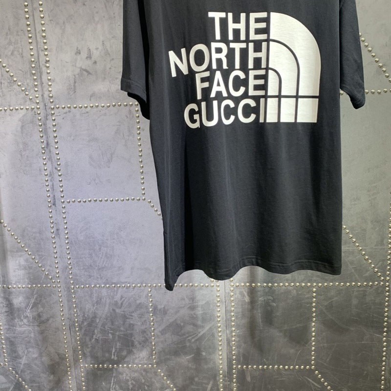 秋冬新作 グッチ×ノースフェイス コピー コラボ★スペシャルロゴTシャツ Noa63076最高級