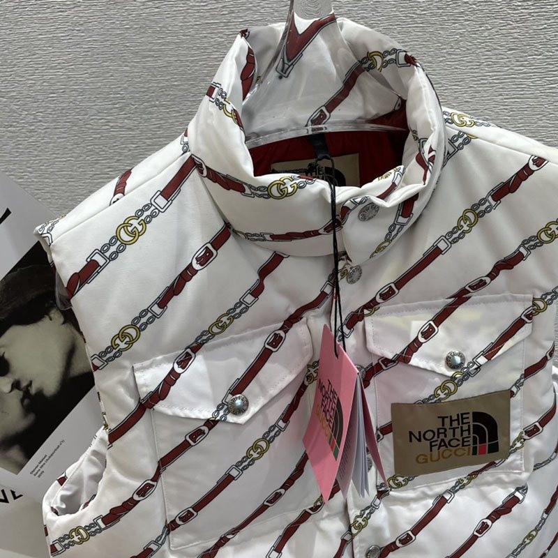 日本未入荷 グッチ×ノースフェイス モノグラム ダウン ベストコピー Nob43141通販