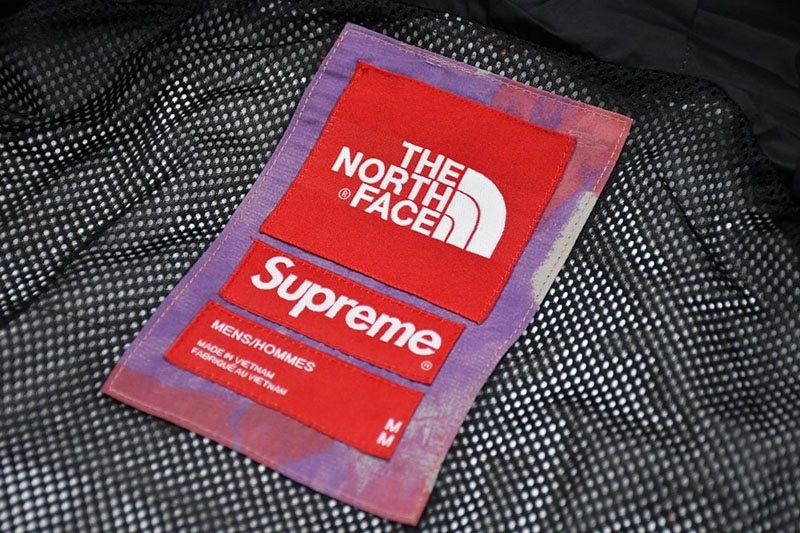 21AW新作 シュプリーム x ノースフェイス コピー Cargo Jacket SS 20 WEEK 13 Noh98078N級品