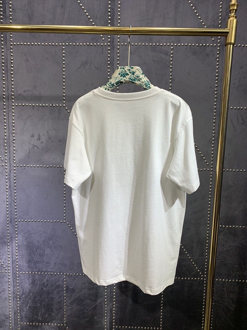 日本未入荷 グッチ×ノースフェイス コラボ★スペシャルロゴTシャツ コピー Noi26522通販