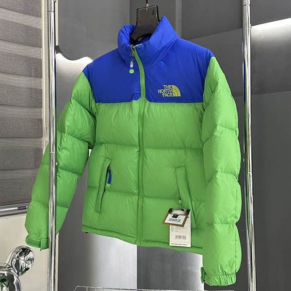 新デザイン ノースフェイス ダウン 偽物 1996 エコ ヌプシ ジャケット Noi67581激安送料無料