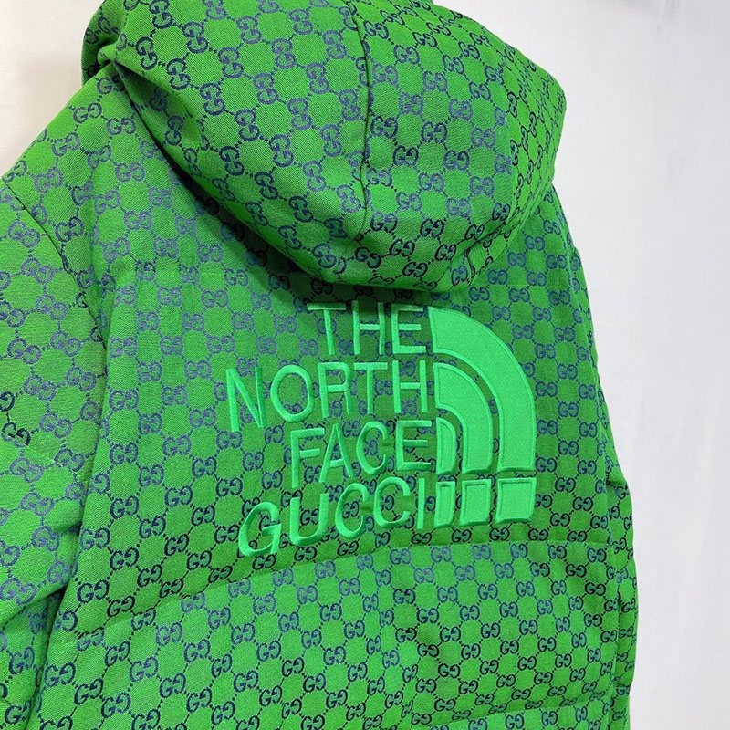 追跡付き発送 暖かい服装 グッチ×ノースフェイス コピー ダウン ジャケット Noi99606N級品