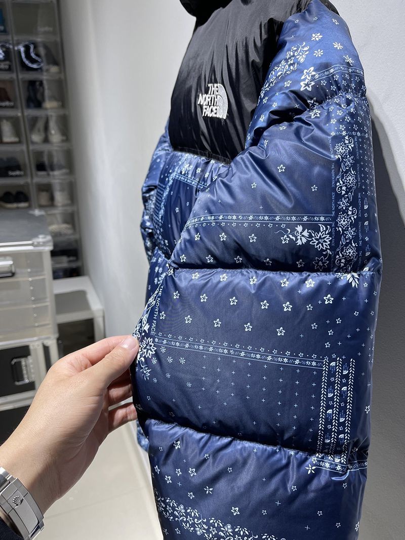 日本未入荷ノースフェイス ヌプシ 700フィル コピー ダウンジャケット Nok59436人気