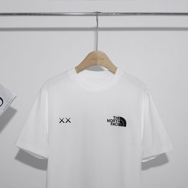 ノースフェイス XX KAWS 偽物 エンブロイダリー コットンTシャツ Nop85537通販