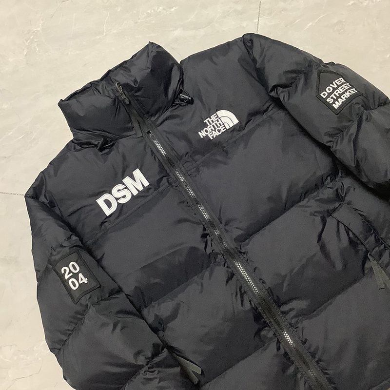 ヌプシ700 コピー DSM x ノースフェイス ヌプシ ダウンジャケット Noy07453高い品質