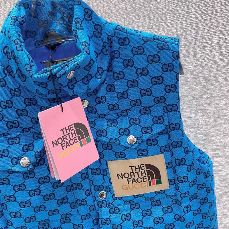 ★関税/送料込★ グッチ×ノースフェイス モノグラム ダウン ベストスーパーコピー Noy16068激安送料無料