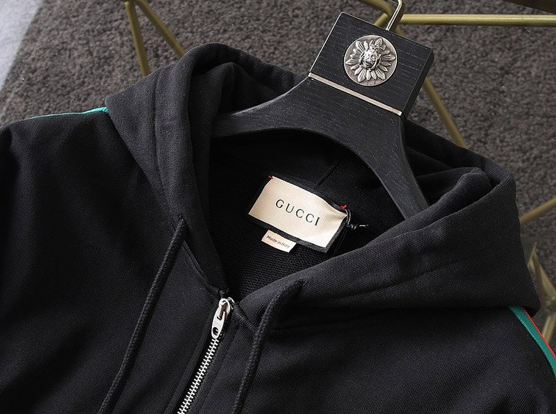 暖かい服装グッチ×ノースフェイス 偽物 コラボロゴジップアップフーディNoy33057人気