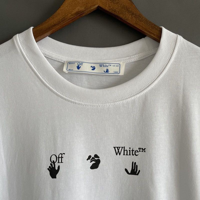 一目惚れ♪オフホワイト 偽物 マーカーアローコットンTシャツ ofe58168人気