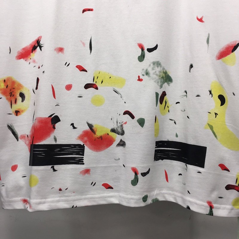 日本未入荷OFF WHITE Tシャツ コピー スプレー カラバッジョ スリムフィット off22653通販