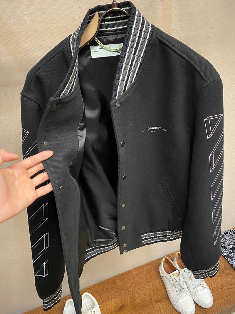人気急上昇 OFF-WHITE ジャケット コピー ミニマル ボンバージャケット ofv45257代引きを販売