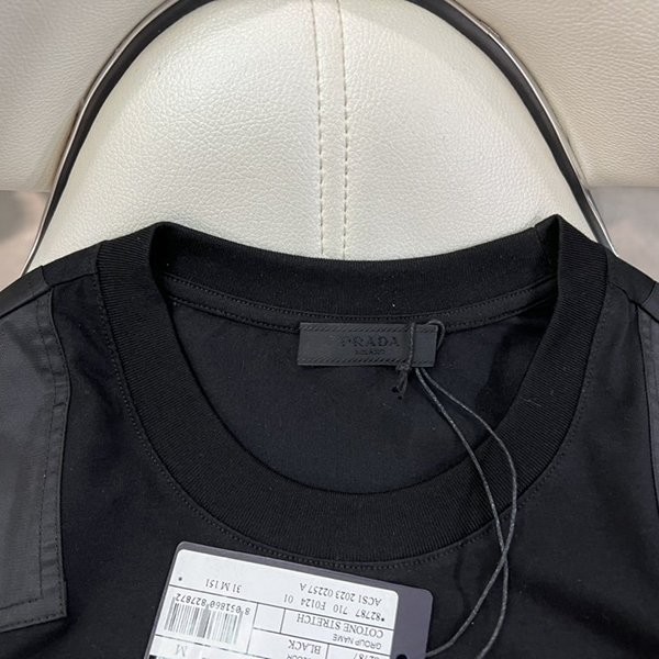 プラダ コピー ロゴTシャツ ポケット付半袖 【人気商品】 puj00165通販