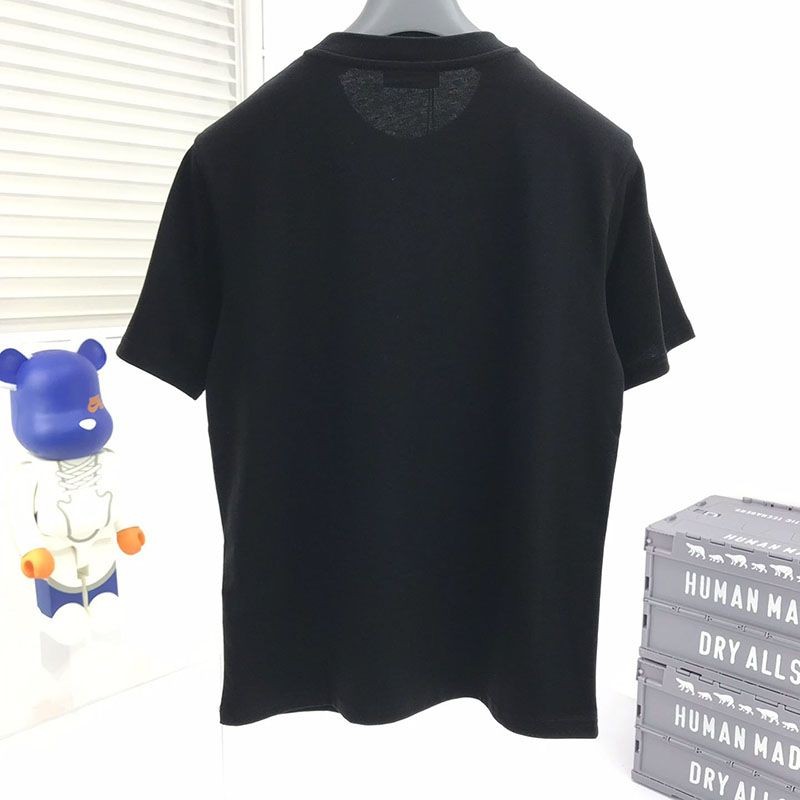 大人気!!新色プラダ スーパーコピー コントラストトライアングル ロゴ コットンTシャツ ブラック pue73875通販