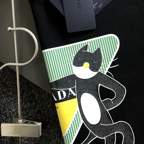 超話題!プラダ フロント ロゴ 半袖Tシャツ スーパーコピー pug27910通販
