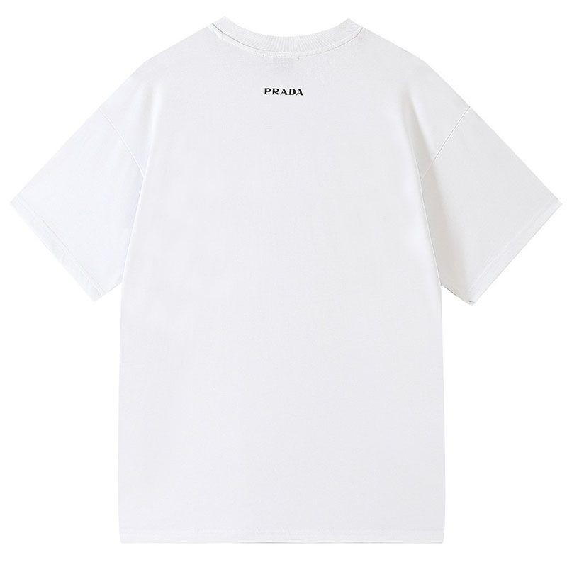 送料込プラダ ミラノロゴ コットンTシャツ 偽物 puk55503通販