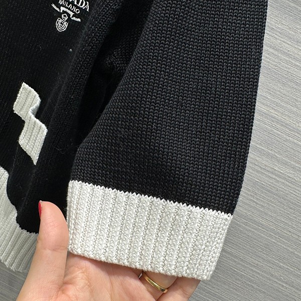 ★日本!!人気！プラダ コピー クロップド コットン カーディガン puq39962人気