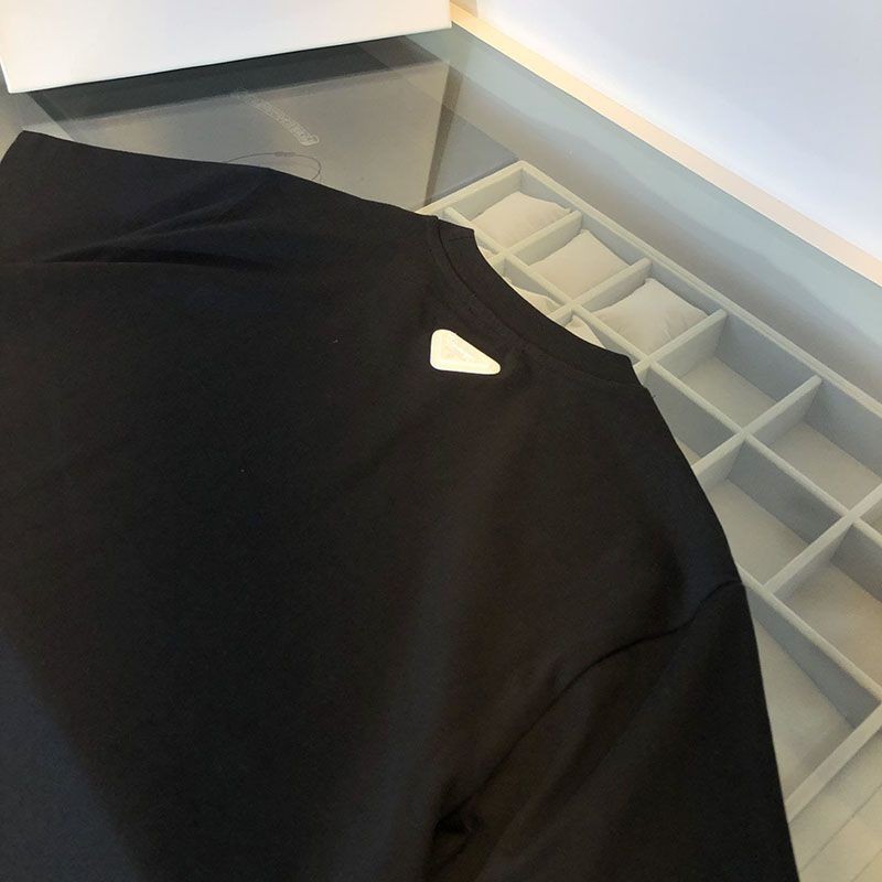 人気急上昇プラダ ロゴ コットンTシャツ 偽物 pur10999N級品