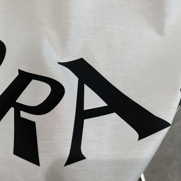 人気急上昇 プラダ☆ロゴ コットンTシャツ スーパーコピー pur38879高い品質