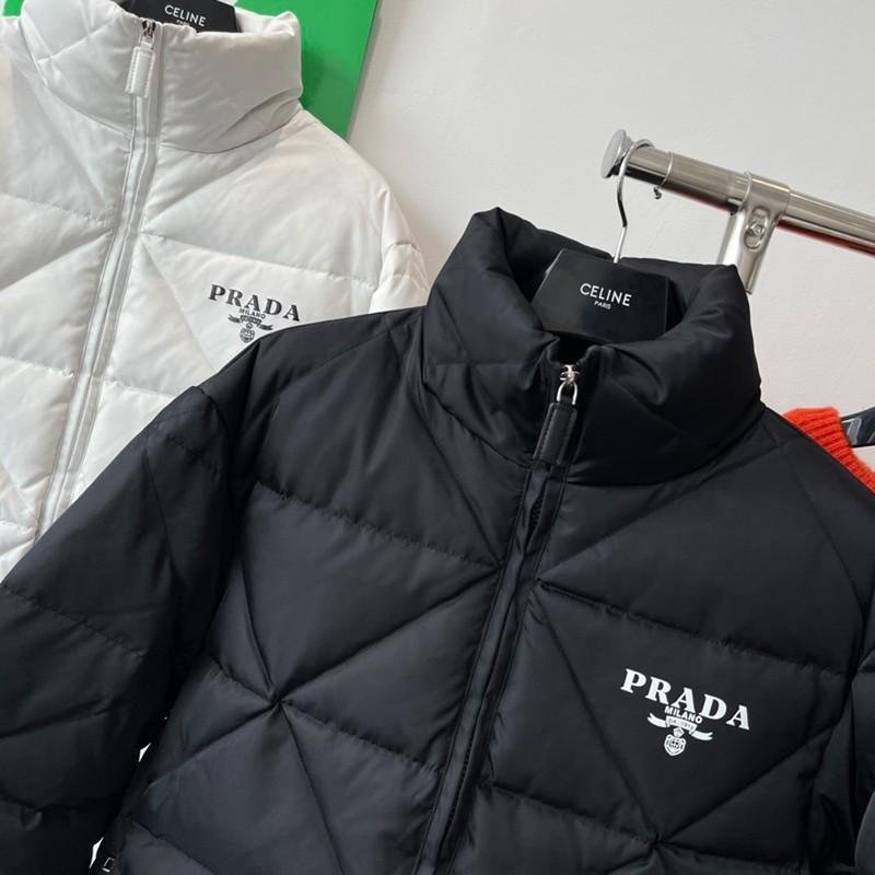 21-22AW★プラダ ダウン コピー アウトレット フード付き ショート ダウン ジャケット pus67976高い品質