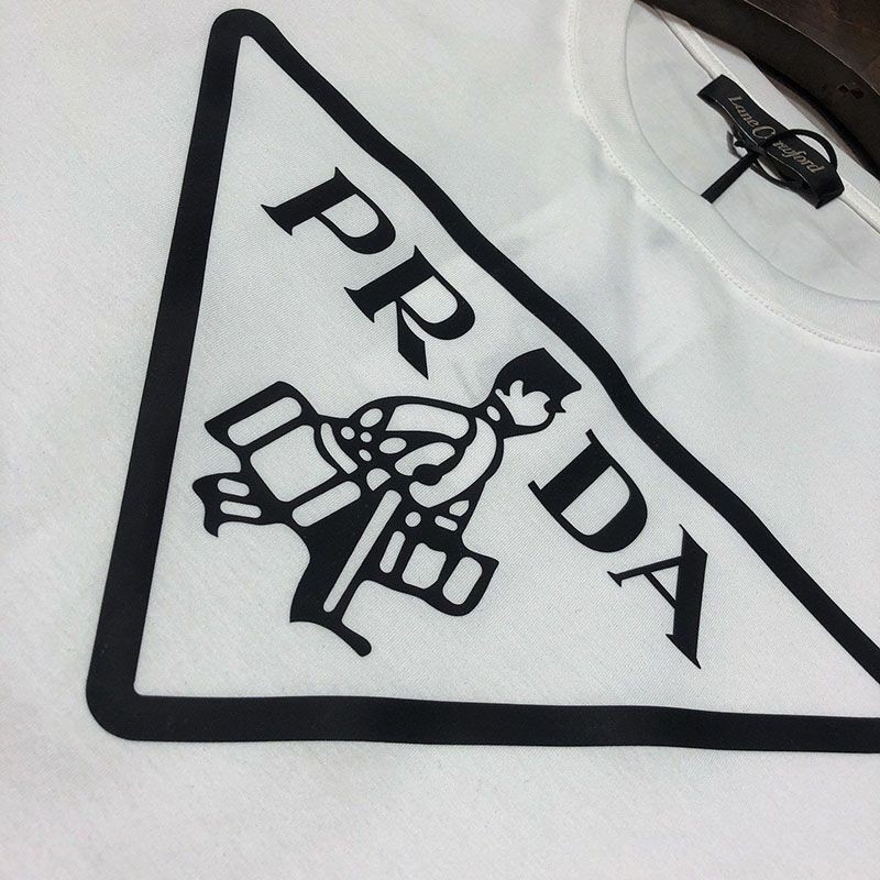 稀少プラダ ロゴ コットンTシャツ 偽物 2色 pus93005高い品質