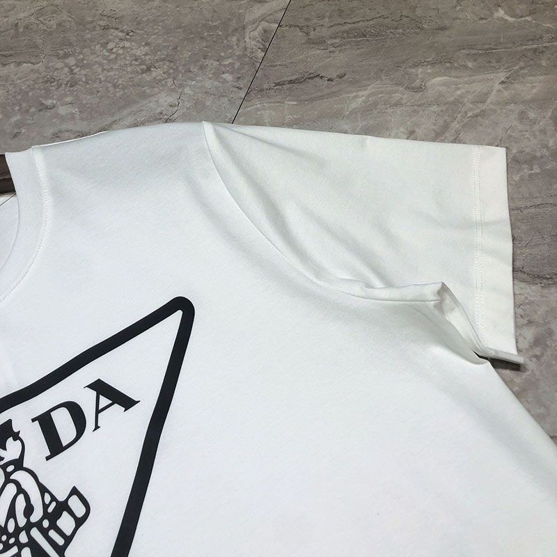 稀少プラダ ロゴ コットンTシャツ 偽物 2色 pus93005最高級