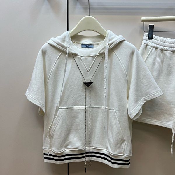 お洒落に♪プラダ ギャバジン ショートパンツ コピー ロゴ 上下セット puw75963通販