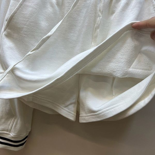 お洒落に♪プラダ ギャバジン ショートパンツ コピー ロゴ 上下セット puw75963最高級
