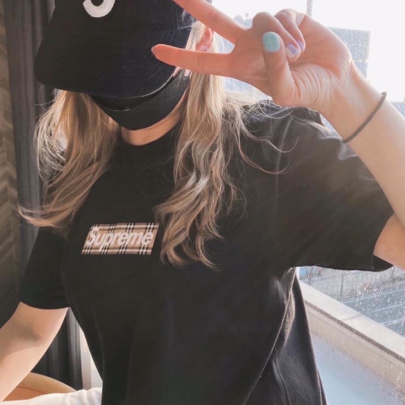 22SS新作バーバリー x シュプリームコピー ボックス ロゴ Tシャツ 2色 Shf79994人気