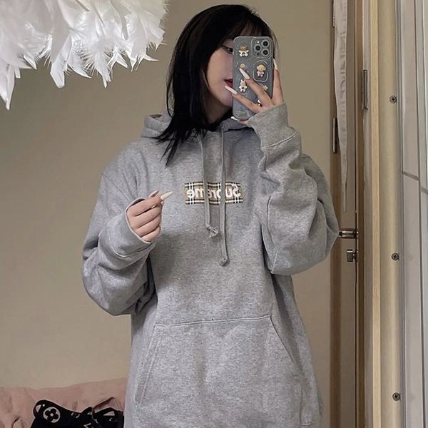 人気No1シュプリーム パーカー 偽物 ロングスリーブスウェット Shy75036通販