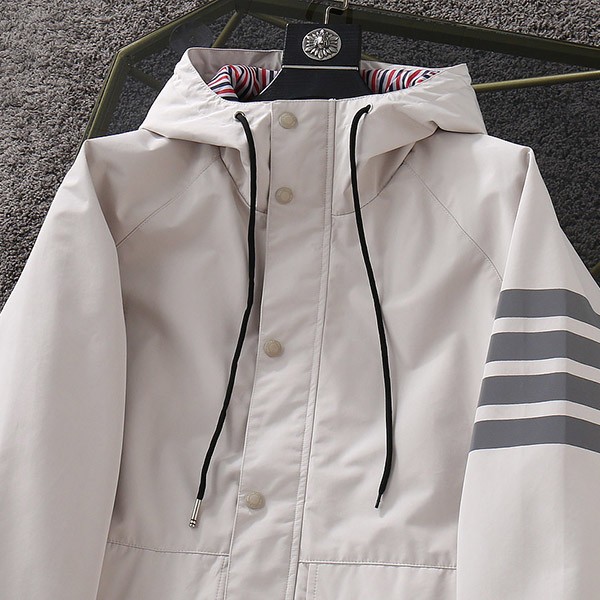 一目惚れ♪トムブラウン down jacket コピー メンズ★オシャレ人気 toa77380激安送料無料