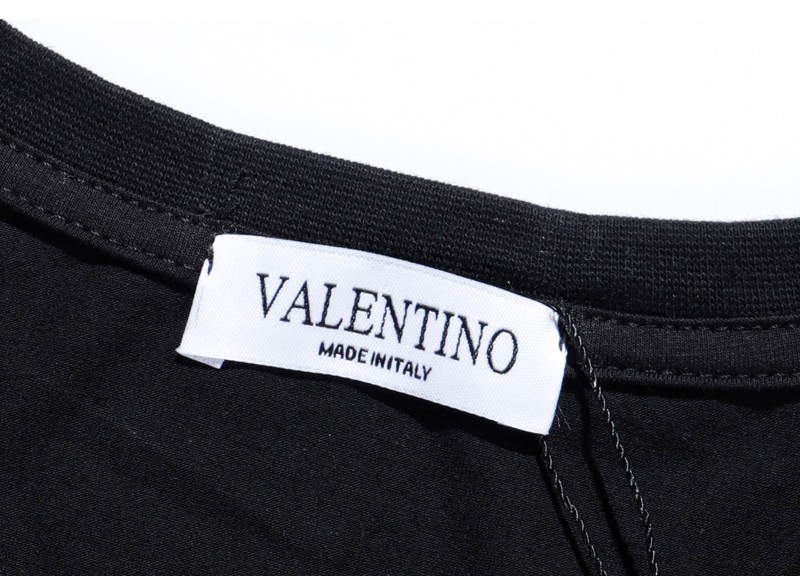 関税込ヴァレンティノ Tシャツ コピー VLTN コットンロゴ Tシャツ 2色 Vua65573代引きを販売