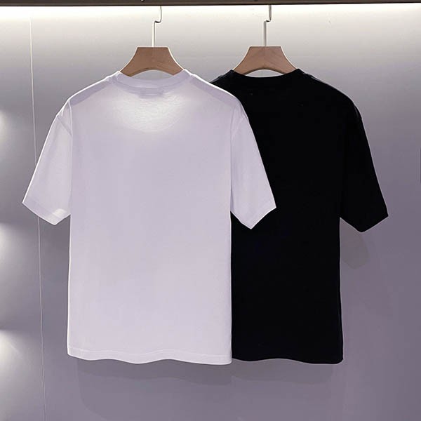 ヴァレンティノ Tシャツ 偽物 VLTN コットンロゴ Tシャツ 2色 Vut28423通販