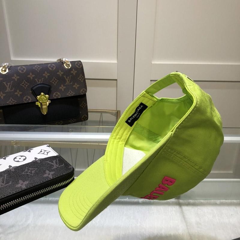 早い者勝ち♡バレンシアガ ホワイトロゴキャップ 偽物 bag33562代引きを販売